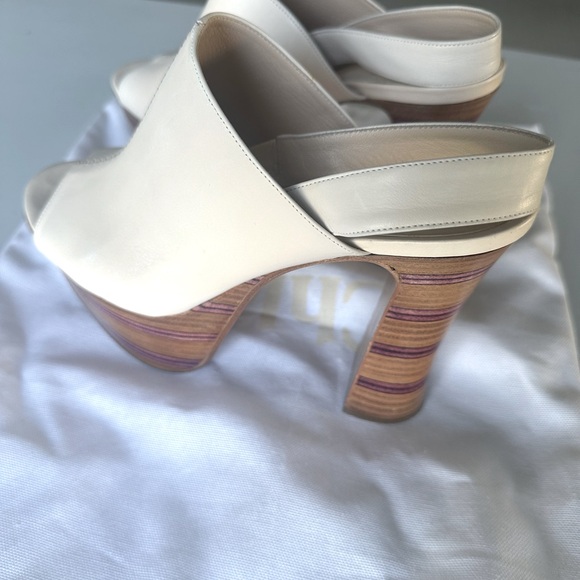 Chloe platform - Picture 1 of 7